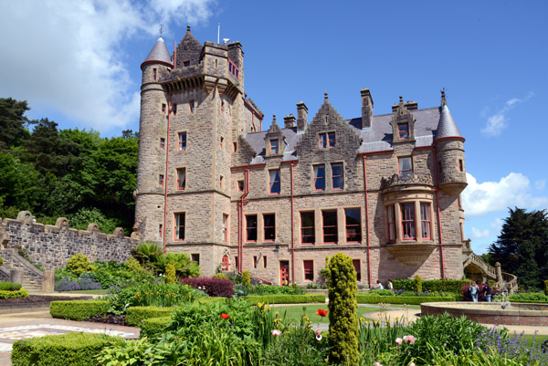 Belfast Castle is built in the Scottish baronial style