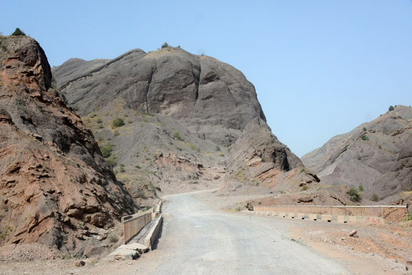 Road from the Afghan Bridge to Kulob, Tajikistan