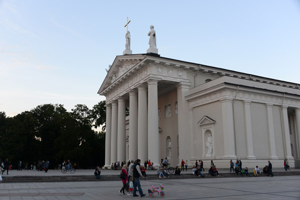 Vilnius Cathedral was rebuilt in the Neoclassical style 1779-1783