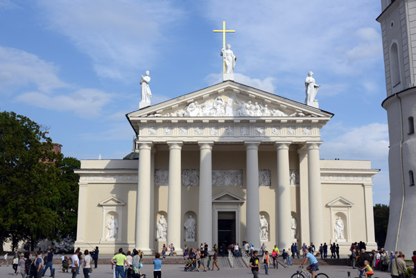 Western faade of Vilnius Cathedral decorated with sculptures of saints