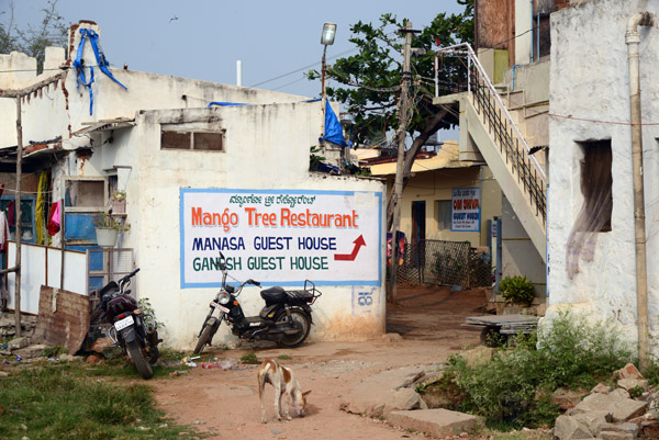 Mango Tree Restaurant and a pair of guesthouses, Hampi Bazar