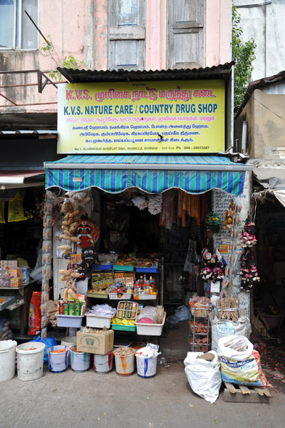Traditional medicine shop near Kapaleeswarar Temple