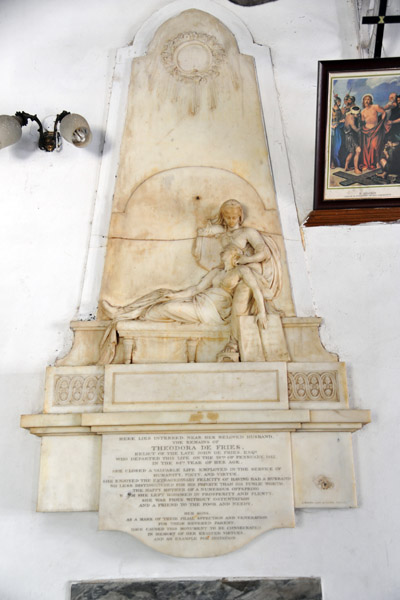 Tomb of Theodora de Fries, 1812, Luz Church