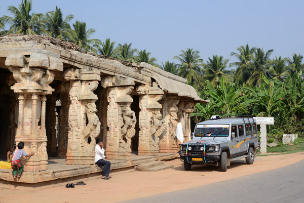 Karnataka Nov14 1074.jpg