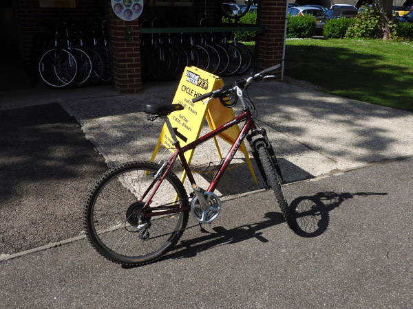 Cycle hire at Extreme Motion, Winsor