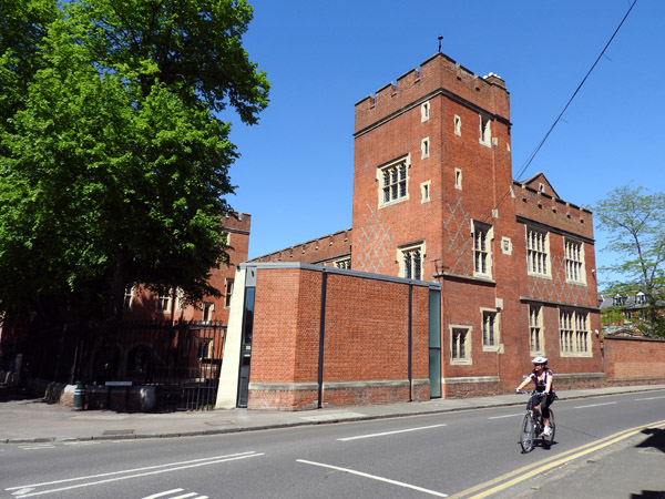 Slough Road, Eton College