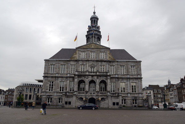 Maastricht City Hall, Market Square