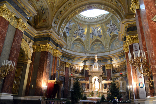 Main altar of St. Stephen's Basilica, Budapest