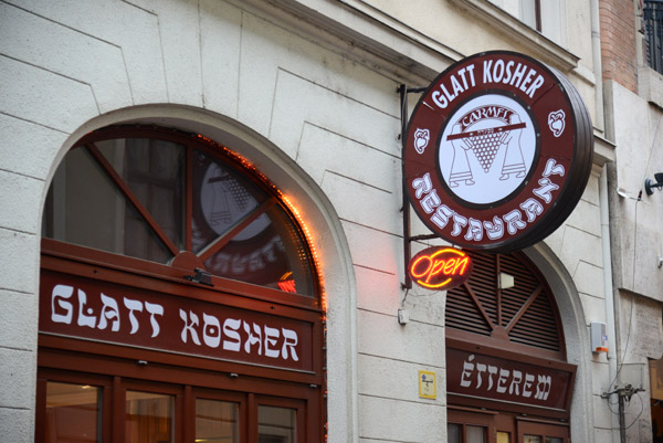 Glatt Kosher Restaurant, Budapest
