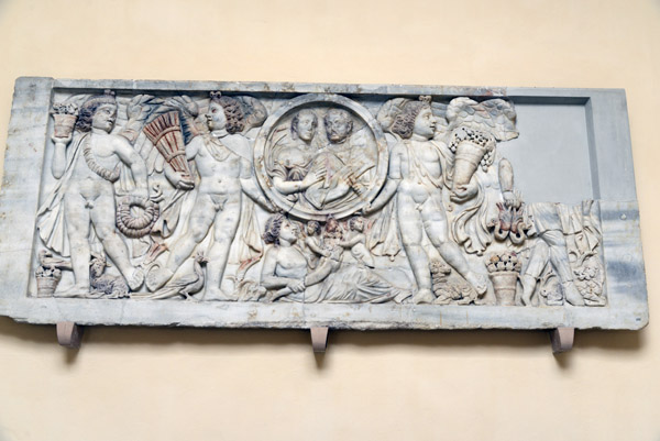 Memorial Tablet to a married couple, Ostia 