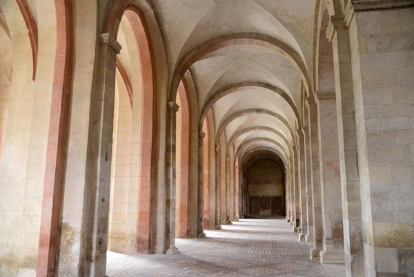 Side Aisle, Abbey Church, Kloster Eberbach