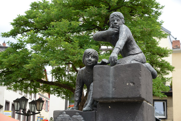 Bckerjungen-Brunnen (Baker Boys), Marktplatz, Andernach