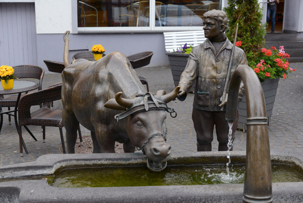 Markt-Brunnen, Rhens