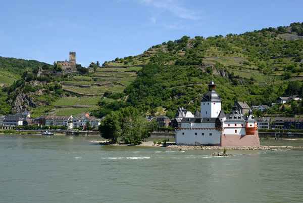 Burg Pfalzgrafenstein in the middle of the Rhine just upstream from Kaub