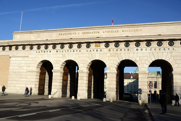 Emperor Francis I Gate - 1824, Heldenplatz