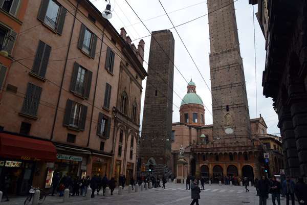 The Two Towers with Chiesa dei Santi Bartolomeo e Gaetano