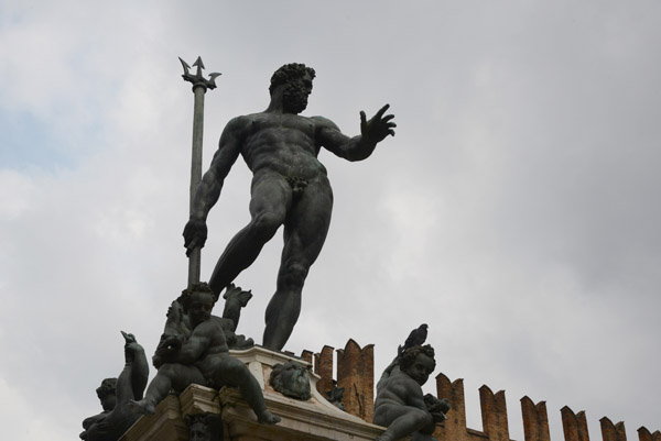 Neptune Fountain - Piazza del Nettuno, Bologna