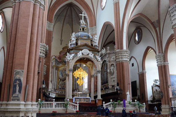 Main altar, Basilica di San Petronio, Bologna