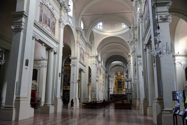 Interior, Basilica di San Domenico, Bologna