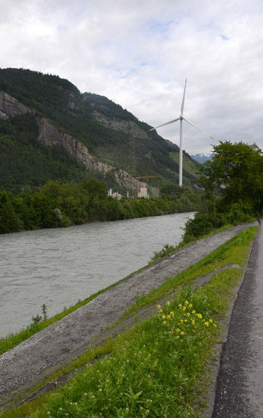 Rheinradweg from Chur to Liechtenstein