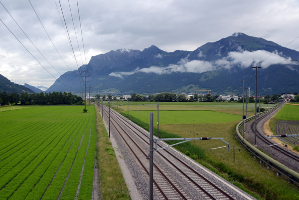 Rhtische Bahn and Schweizerische Bundesbahn (SBB) north of Zizers