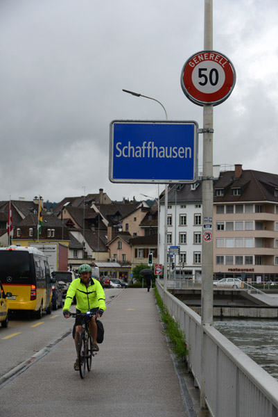 Keith cycling across the Rheinbrcke