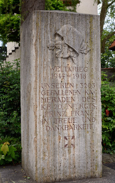 War Memorial to the 3203 soldiers lost during WWI