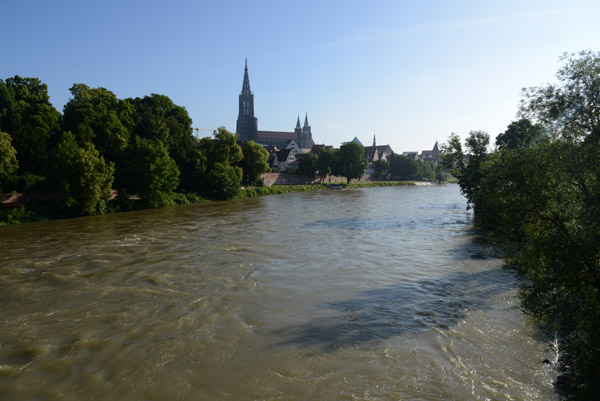 Crossing the Danube at Ulm from Baden-Wrttemberg into Bayern (Bavaria)