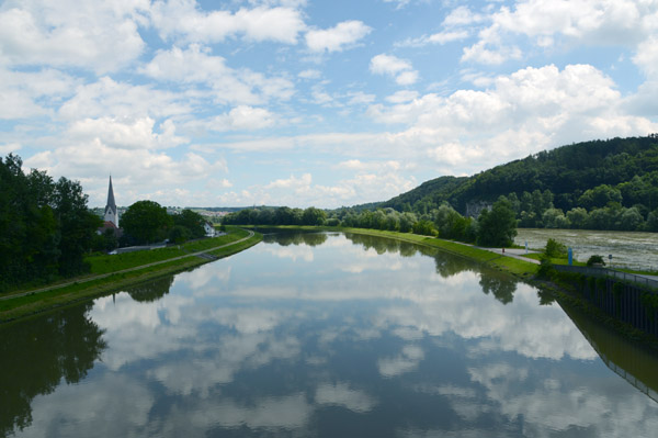 Daube Canal bypassing the dam at Bad Abbach