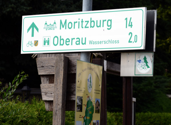 Leaving the Elbe for Schlo Moritzburg
