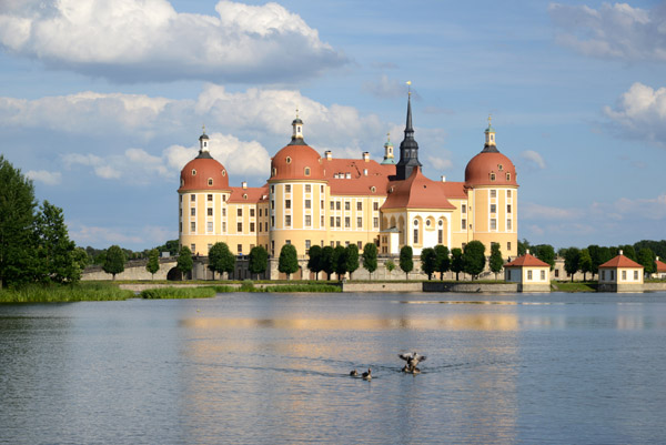 Schlo Moritzburg was originally built as a hunting lodge 1542-1546 for Moritz, Duke of Saxony