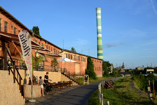 Elberadweg passing the Dresden's Elbehafen - all this, except the smokestack, has been demolished for redevelopment 