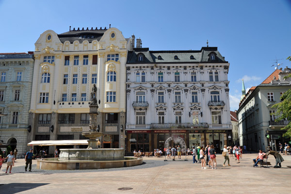 Maximilian's fountain, Hlavn nmestie, Bratislava