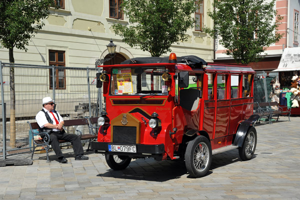 Preporčik Oldtimer City Tours, Bratislava