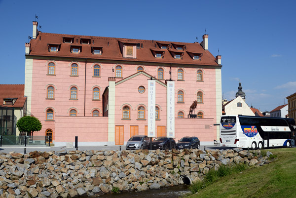 Czech 665.jpg