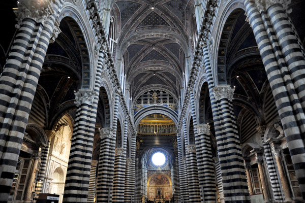 Central nave of Siena Cathedral
