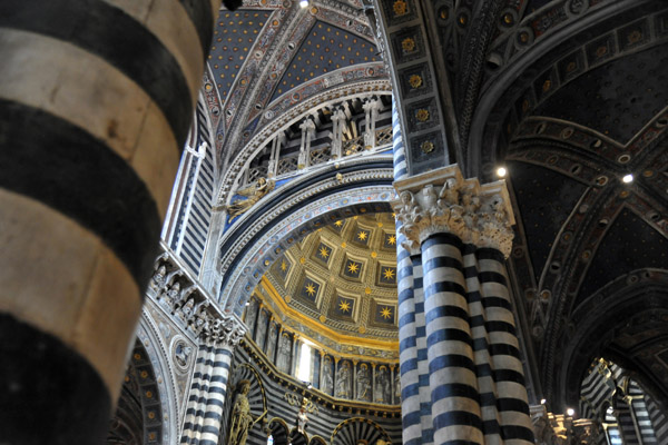 Columns and ceiling, Siena Cathedral