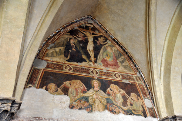 The Women Pilgrims' Hall dates from 1338 with 15th C. frescos 