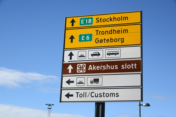 Akershus Festning, Oslo's fortress, is on a peninsula between the Pipervika and Bjrvika