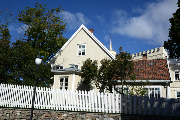 House between the Armed Forces Museum and south bastion, Akershus Fortress