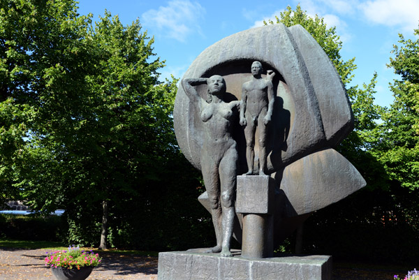 National Monument for Victims of War 1940-45, Oslo