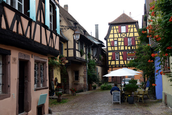 It's really too bad it was gray and drizzly in Riquewihr
