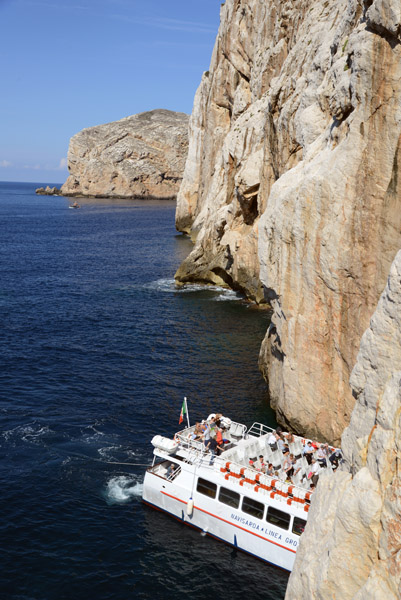 Tour boat at Neptune's Grotto