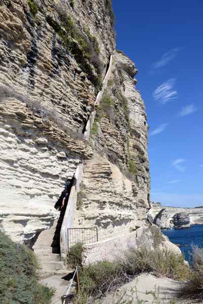 The Staircase of the King of Aragon slopes around 45 degrees