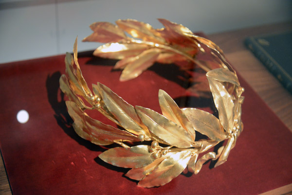 Golden laurel wreath of Napolon as Emperor of Rome