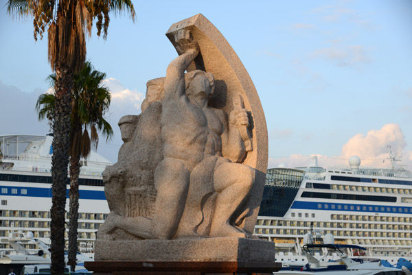 Rsitance Monument, Port of Ajaccio