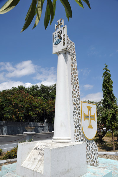 Monument across from the Timor Hotel from the Portuguese era