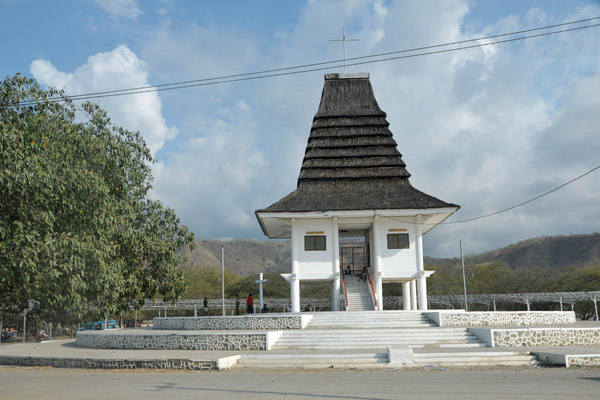 This altar was built for Pope John Paul II's open-air mass at Tasi Tolu on 12 October 1989