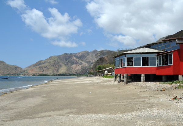 Turkish Restaurant, Metiaut Beach, Dili