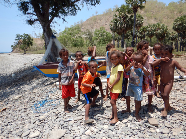 Timorese children at Bihau